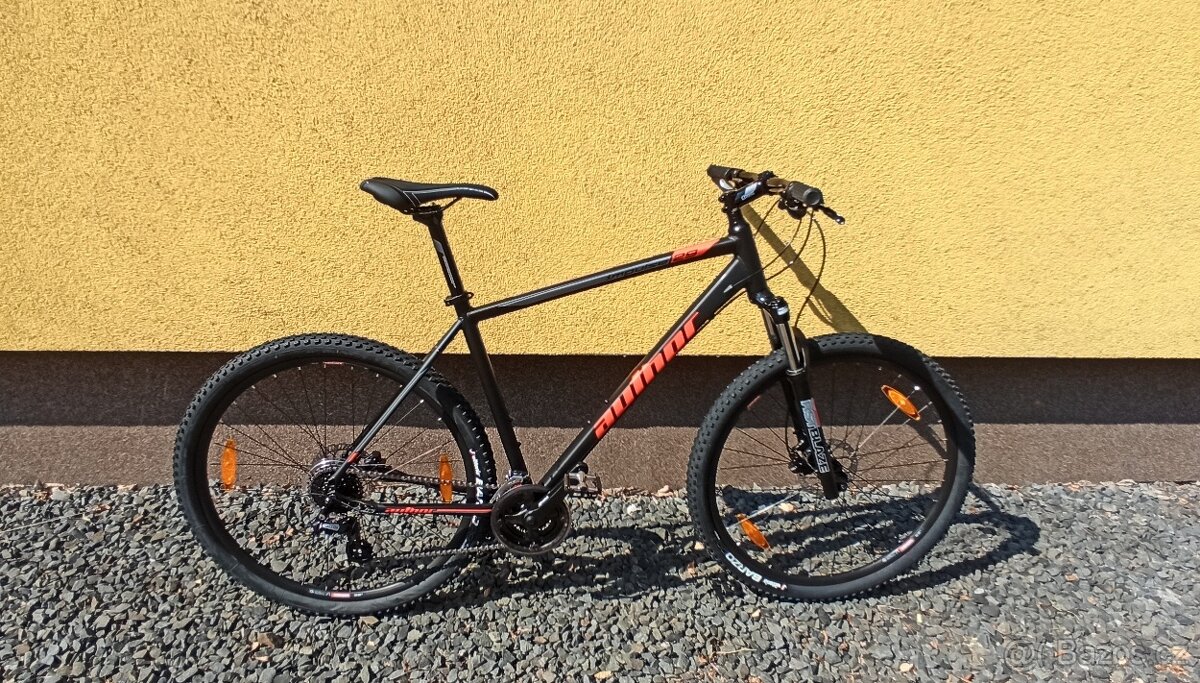 Author IMPULSE 29 vel. rámu 21, počet převodů 3x8 (nové)