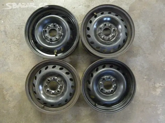 Disky 13"x5J, 4x98, ET-33, středová díra 58.