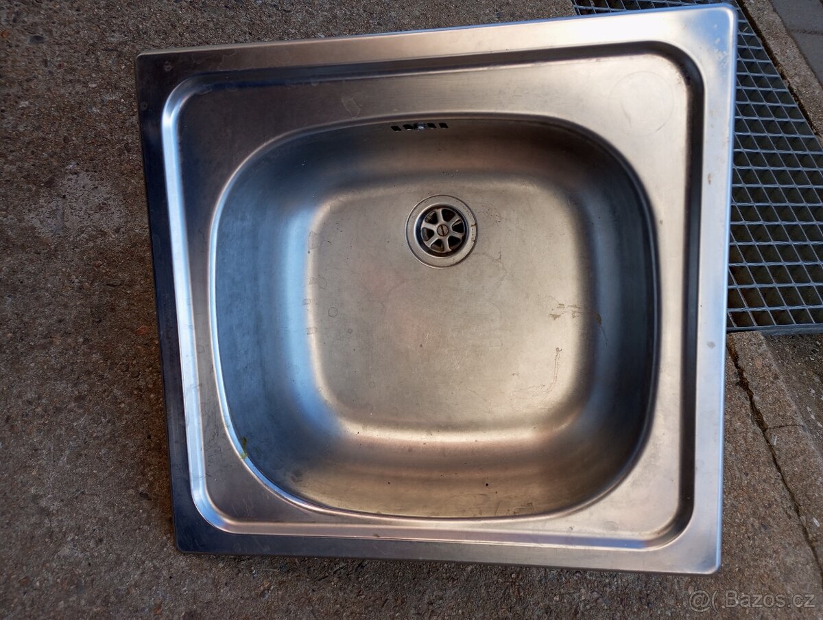 Prodam dřez kuchynsky