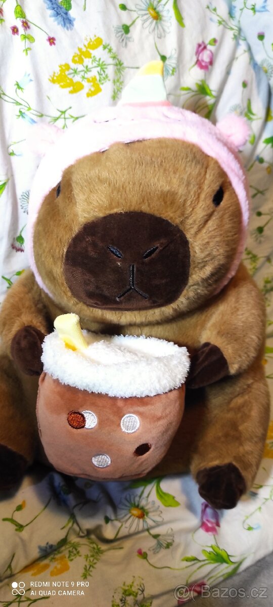 Capybara plyšák 40cm X 30cm