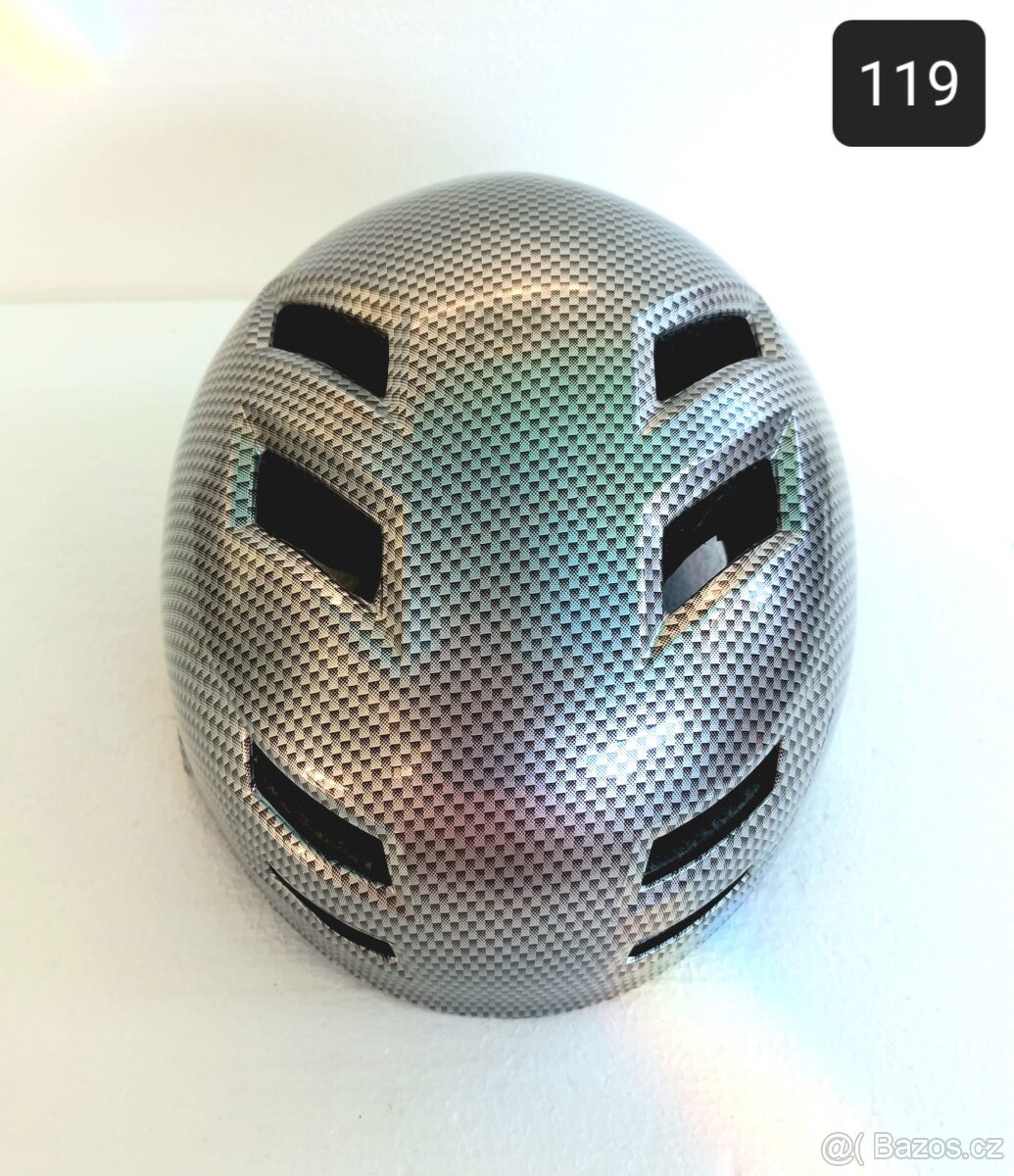 helma přilba dětská