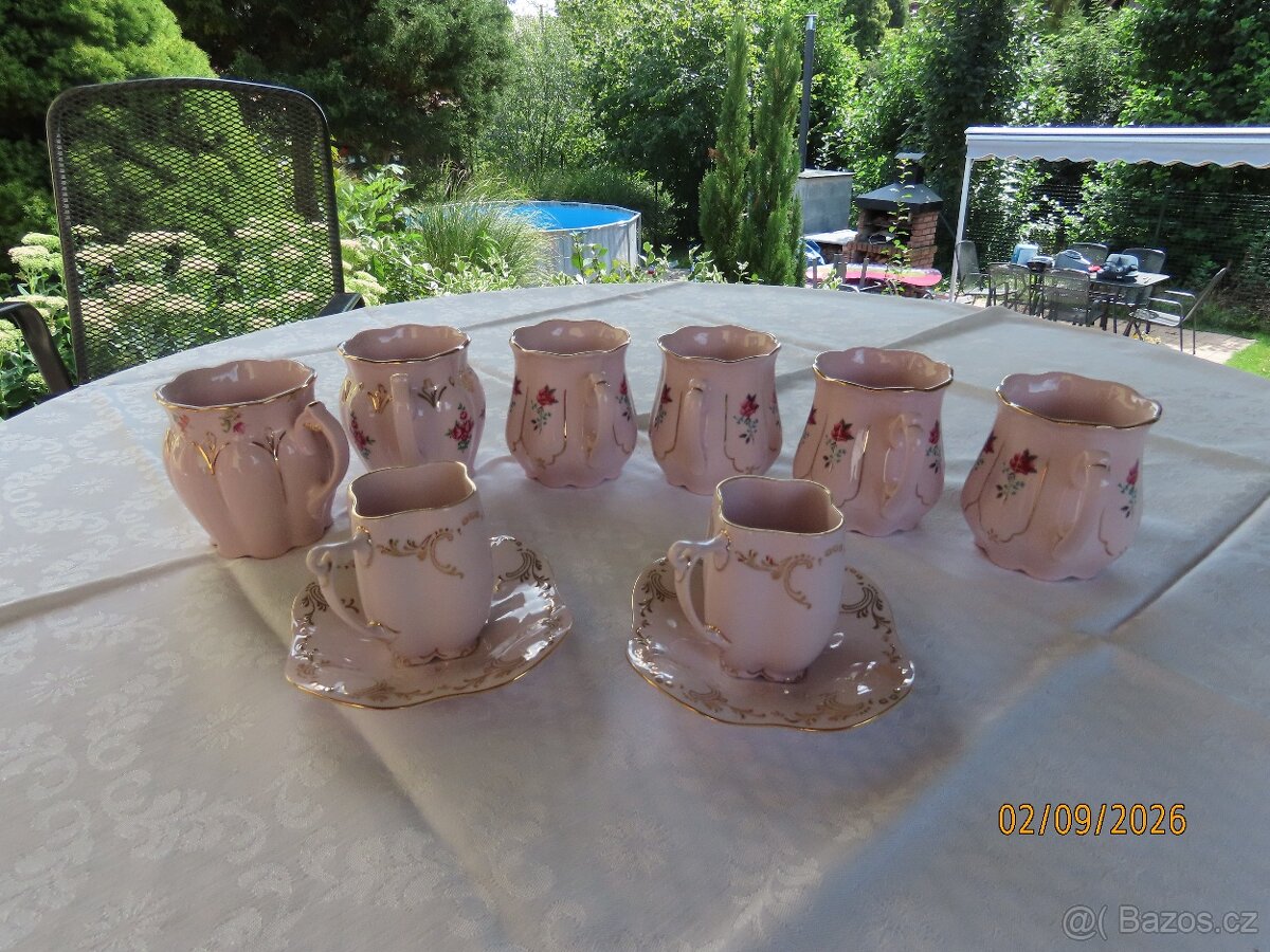 Růžový porcelán