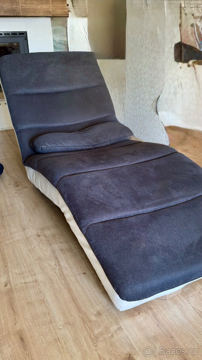 Designová lenoška / relaxační lehátko