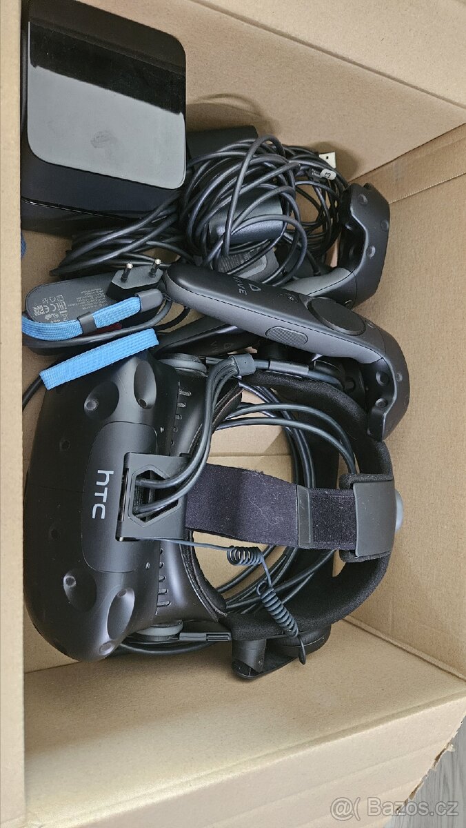 HTC Vive + deluxe strap