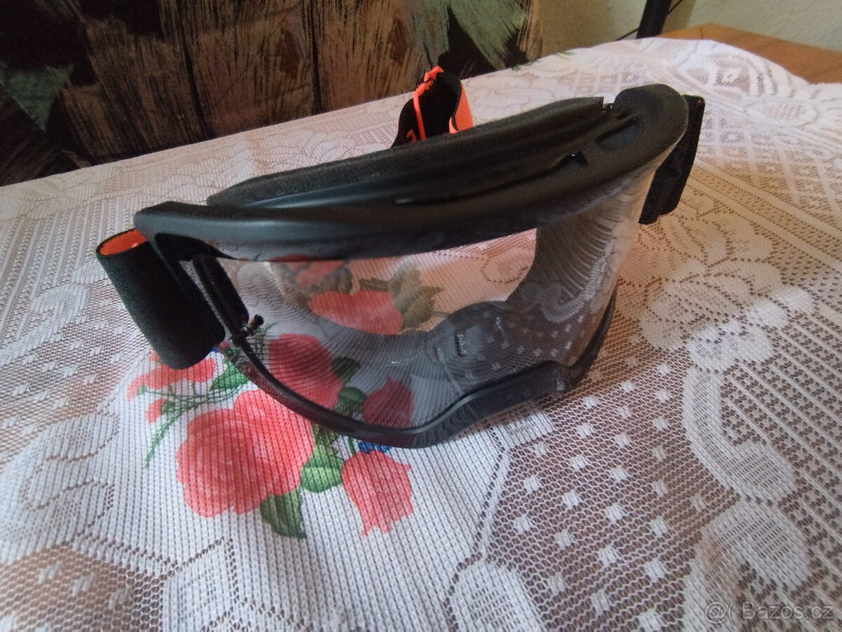 Motokrosové brýle FOX + ŽLUTÝ reflexní kříž CXS