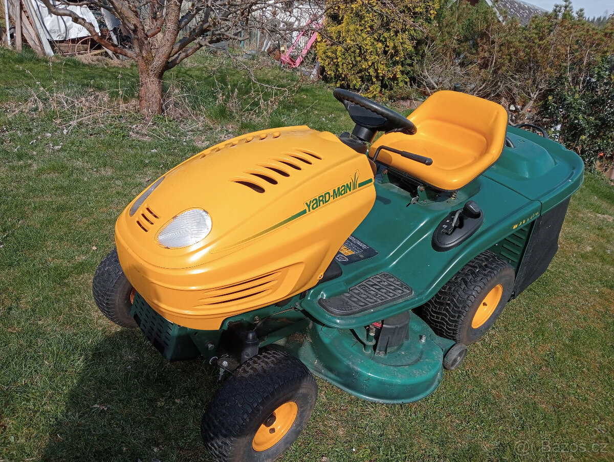 Prodám-zahradní traktor YardMan AN5150 Autodrive