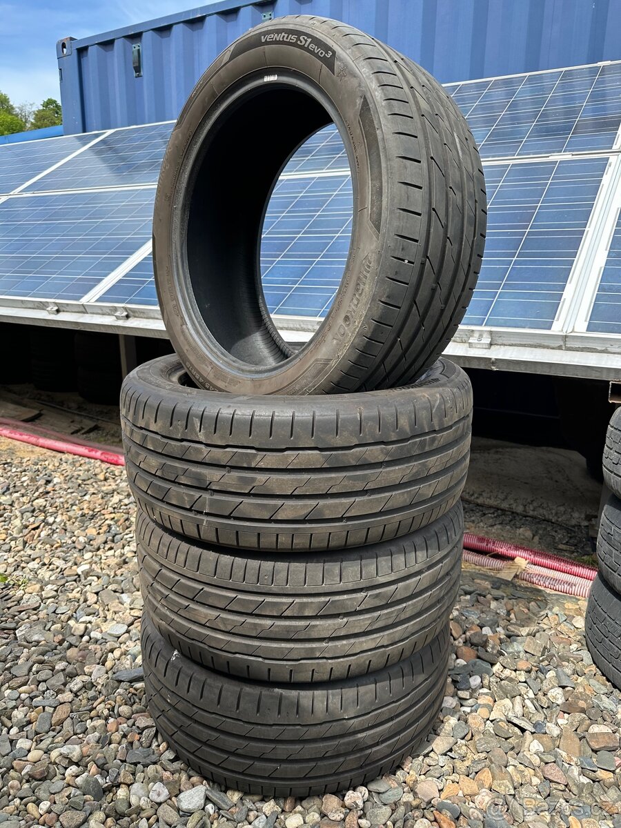 Prodám pneu 245/45r18 Hankook letní