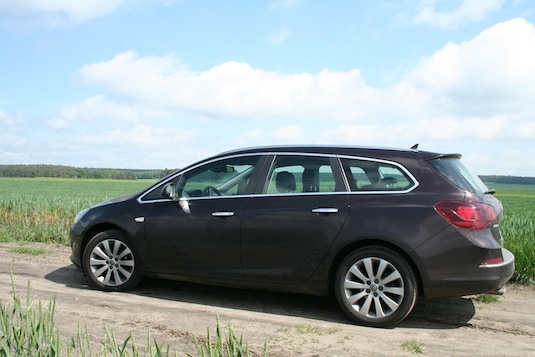 Prodám Opel Astra Sports Tourer 1.4 Turbo 110kw Benzín+LPG