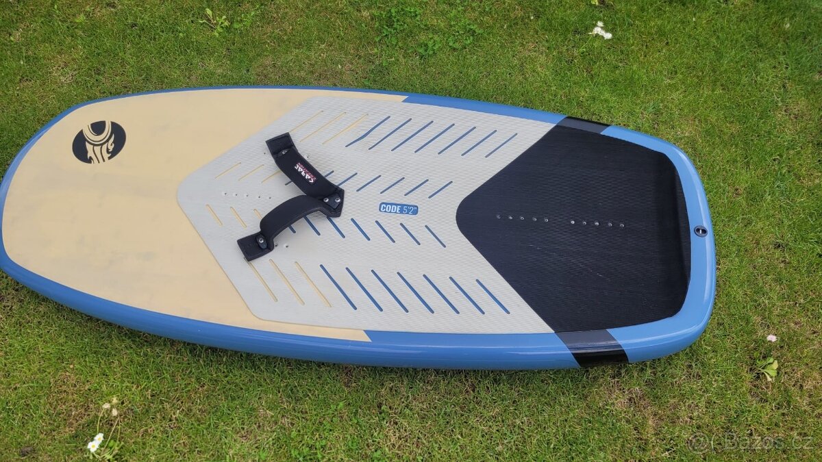 Wing foil board Cabrinha Code 88 l 2022