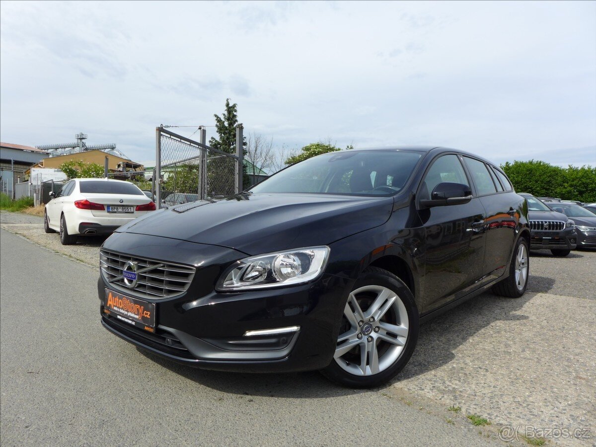 Volvo V60 1,6 D DIGI AC NAVI SERVIS 1.M