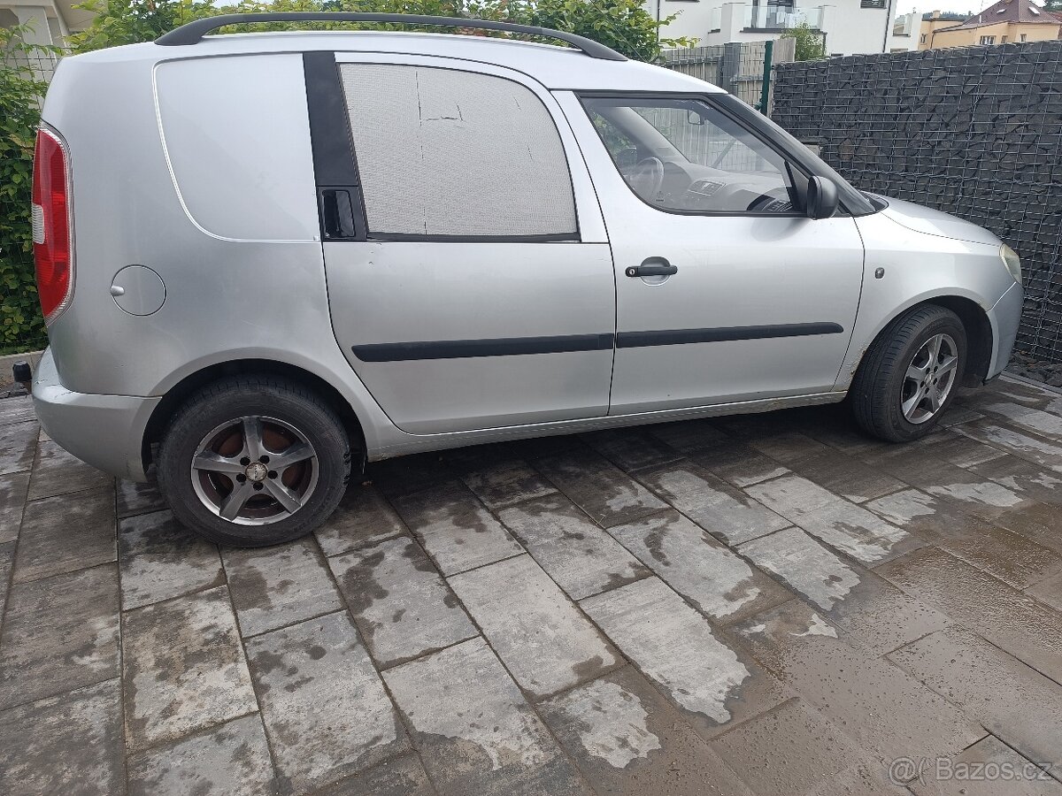 Škoda Roomster 5J Praktik 1.2 HTP