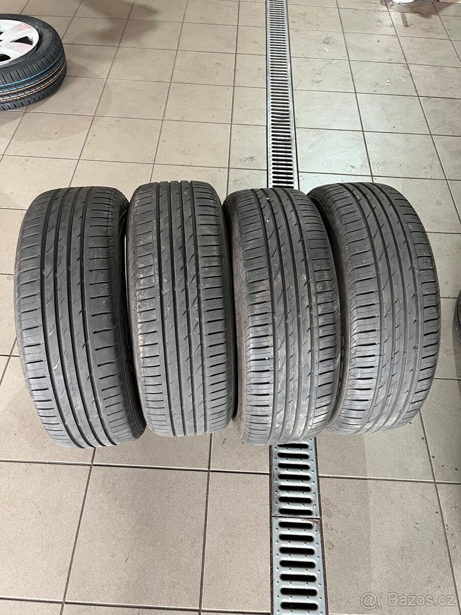 185/60r15