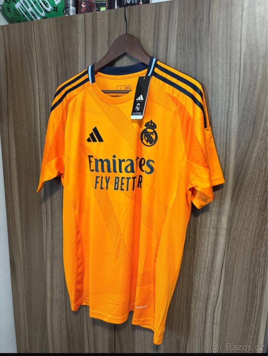 Real Madrid venkovní dres 2024/2025