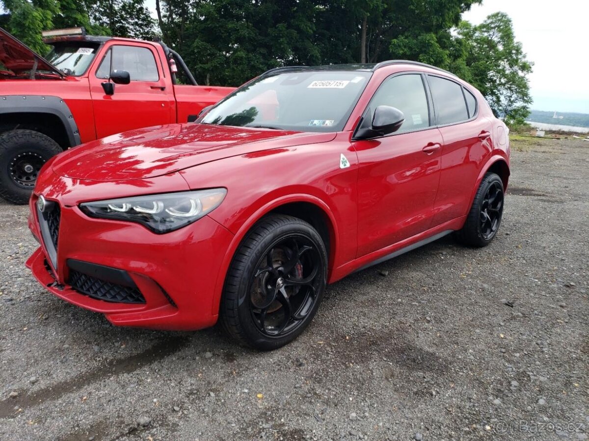 2024 Alfa Romeo Stelvio Quadrifoglio 2.9L AWD