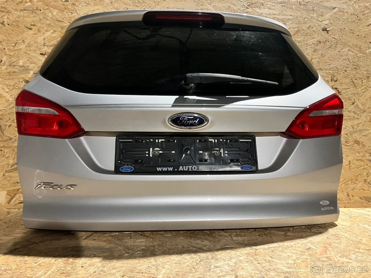 Ford Focus 3 kombi Kompletní paté dveře