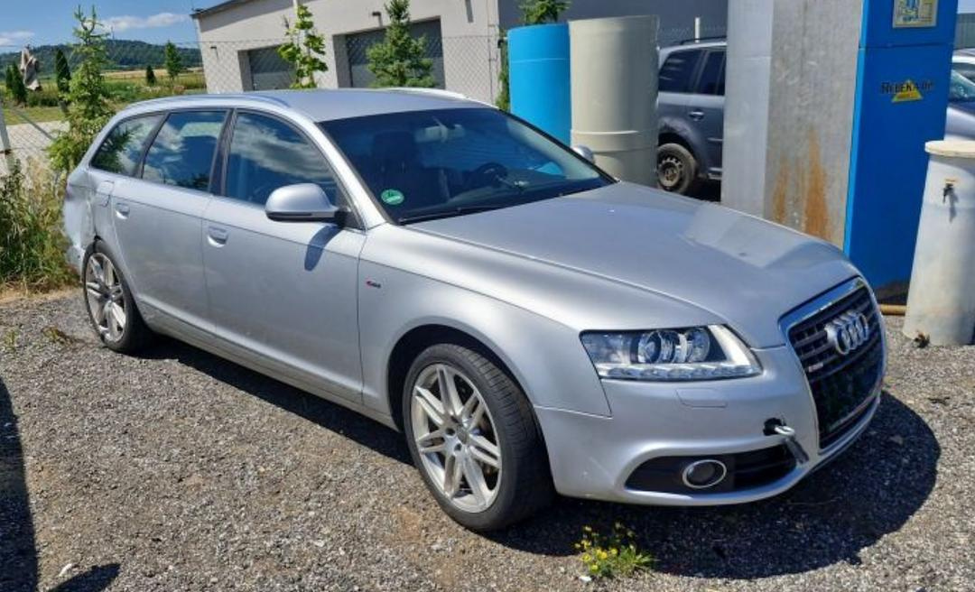 Vůz na náhradní díly Audi A6 4F FL avant 2011 CAHA HCK LX7W