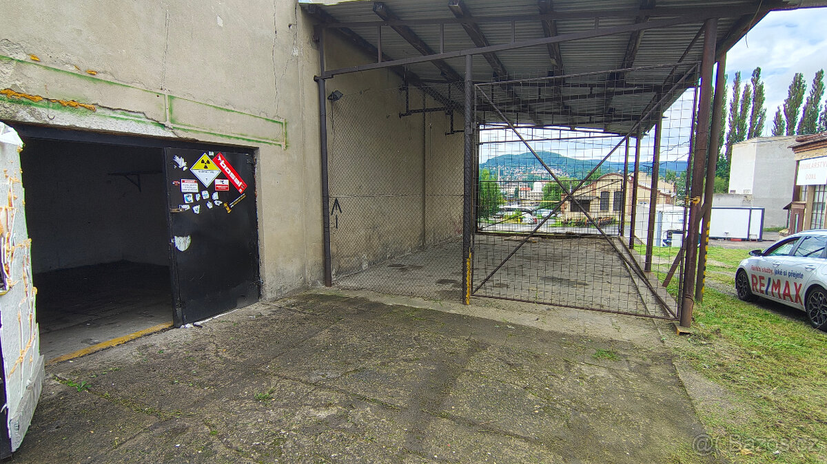 Pronájem dílny s parkováním pod střechou, 87m², Děčín