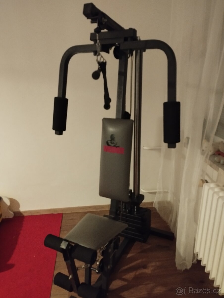 Posilovací věž