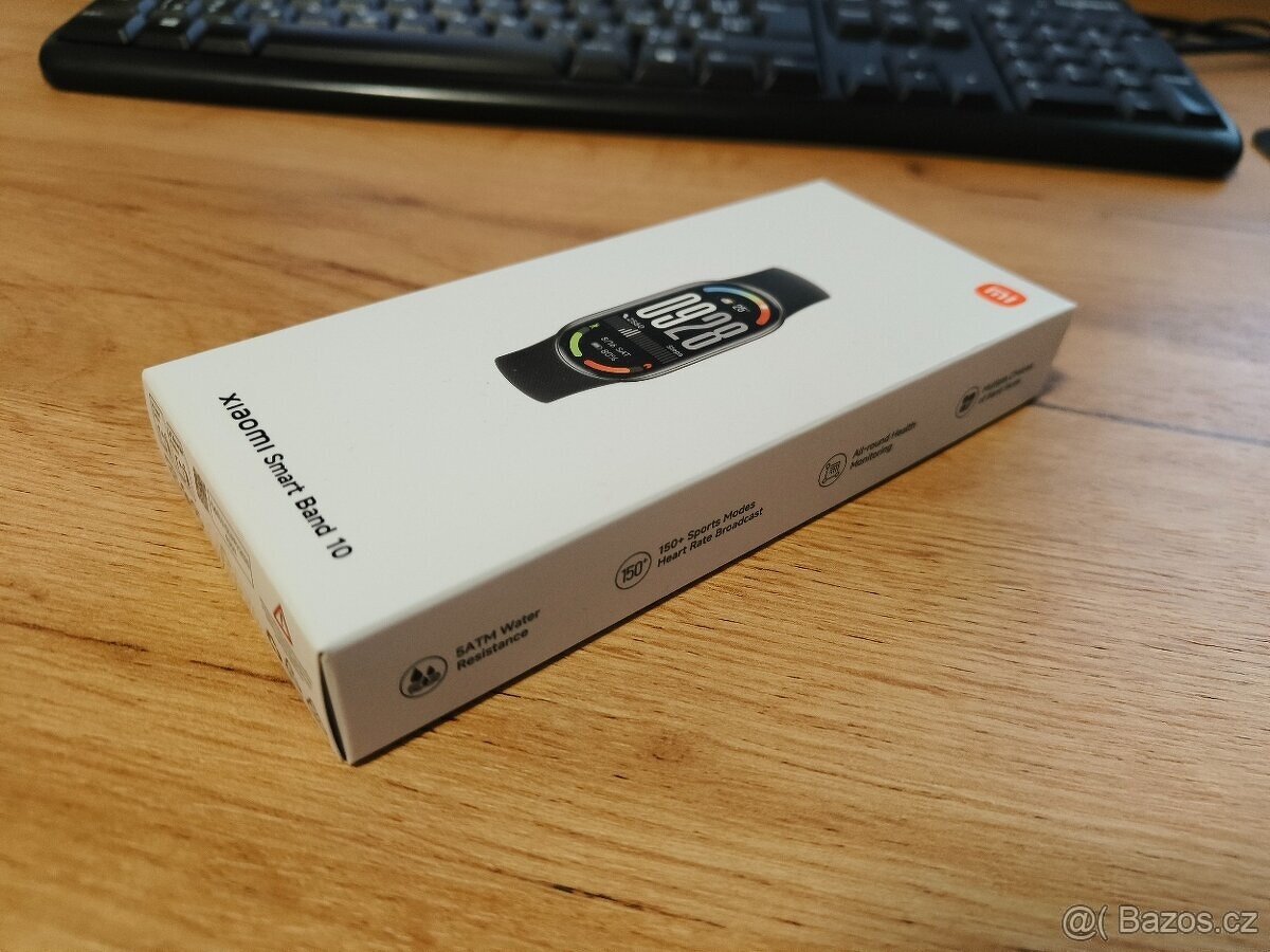 Xiaomi Smart Band 10, černá, nový - 50% sleva