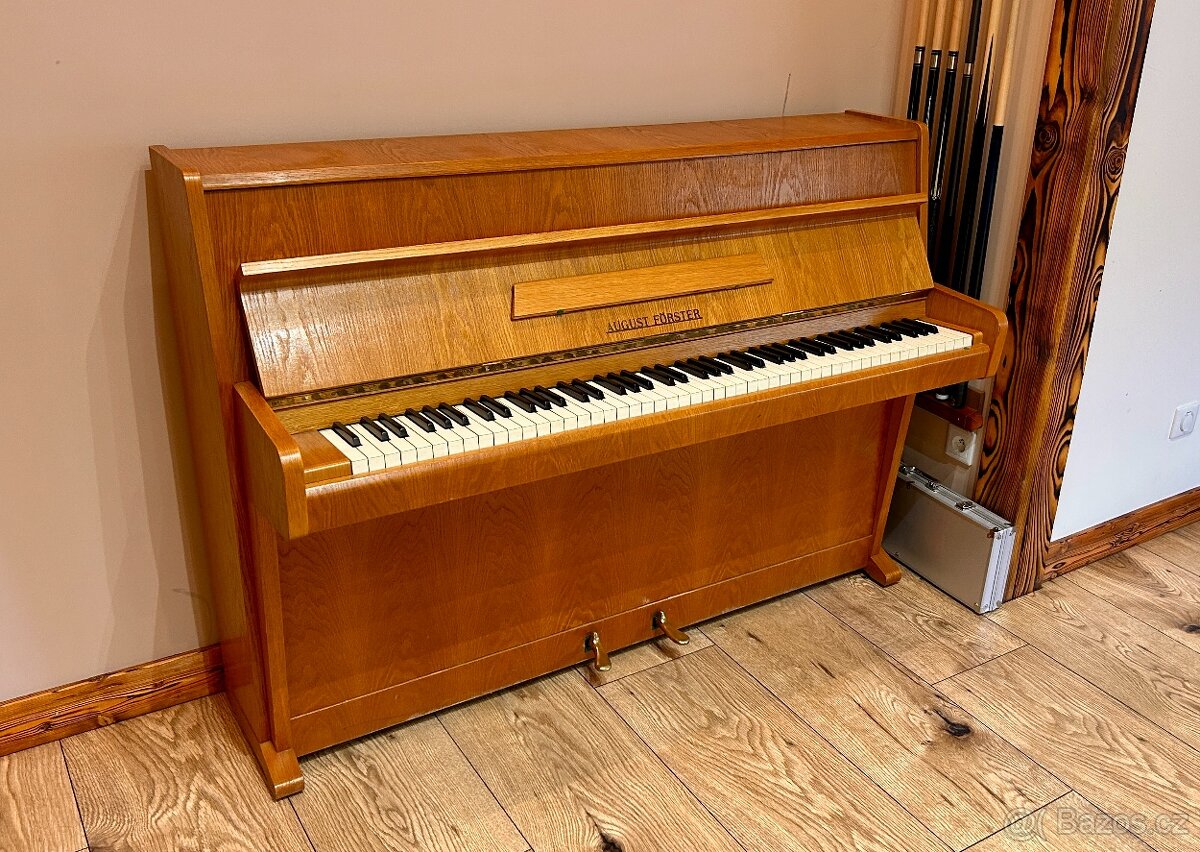 Pianino August Förster, světlý dub