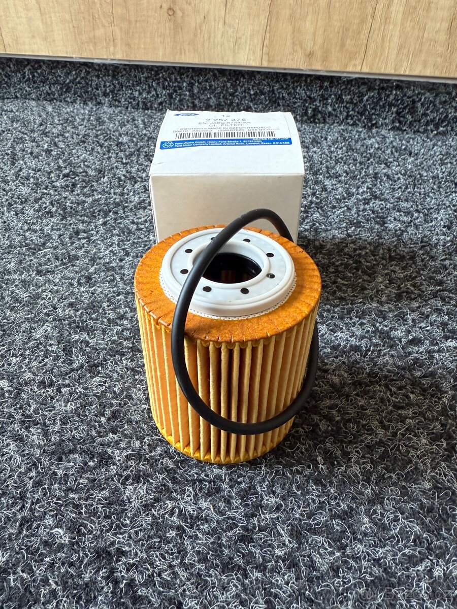 Olejový filtr Ford 2257375