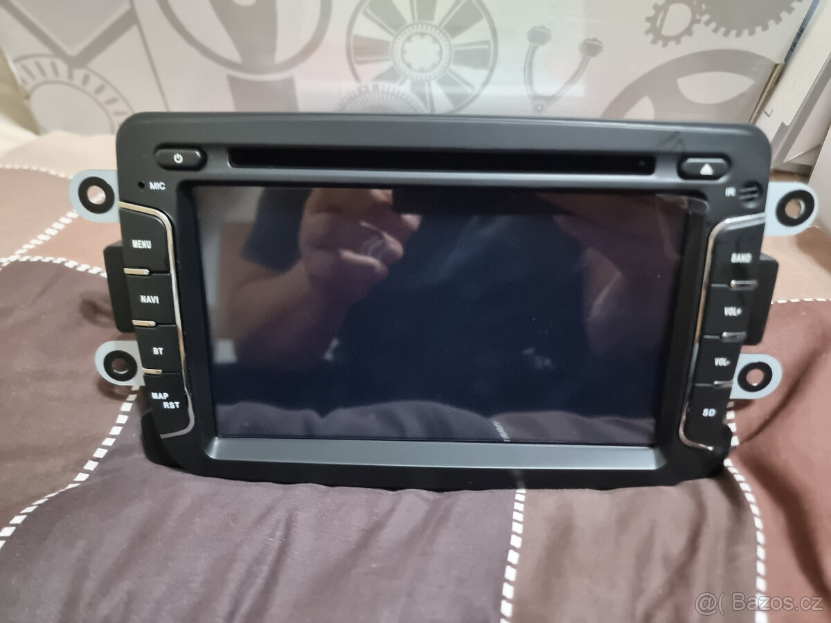 2DIN autorádio Dacia Duster, Sandero, Logan...
