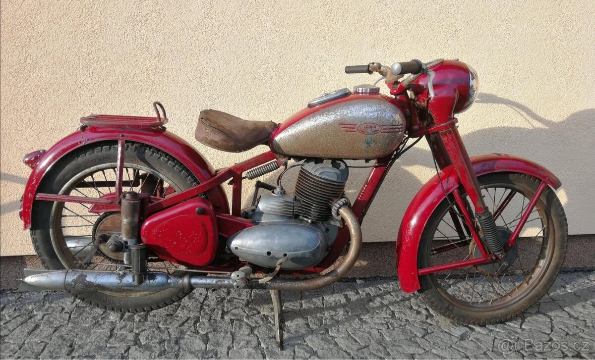 Jawa 250 Pérák typ 11
