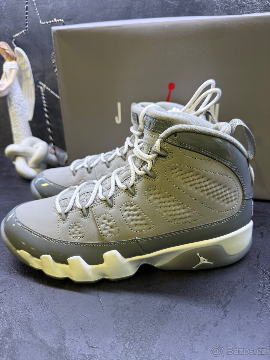 Nike AIR JORDAN 9 RETRO