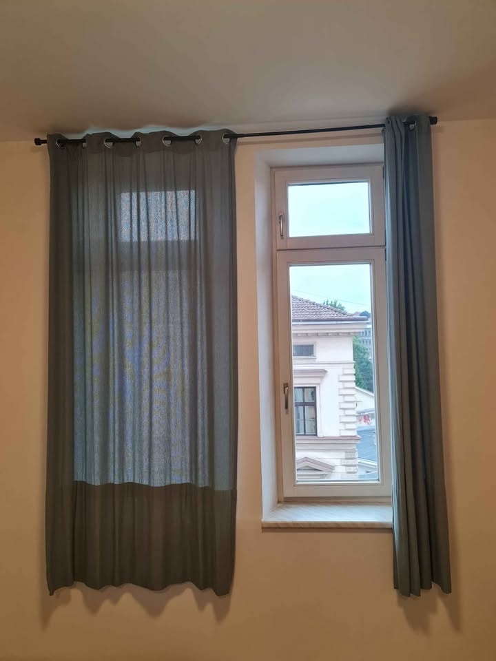 Sada 2 garnýž + závesy