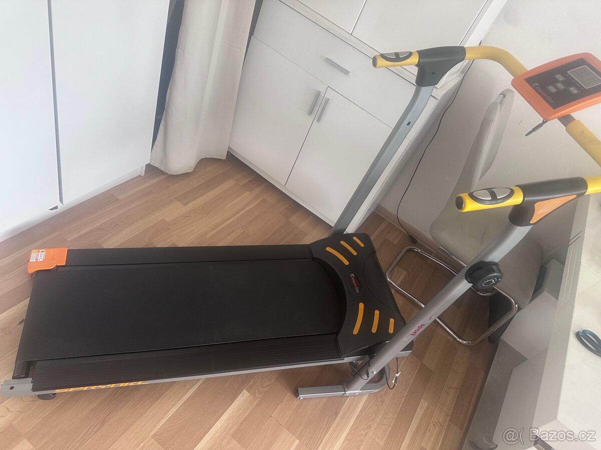 Mechanicky chodící pas InsportLine