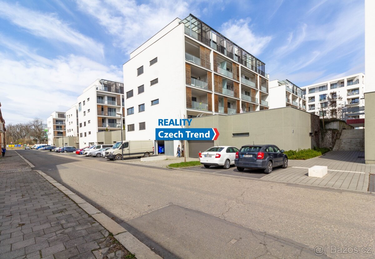 Prodej bytu 1+kk, 36m2 - Olomouc - Nové Sady, ev.č. 02447