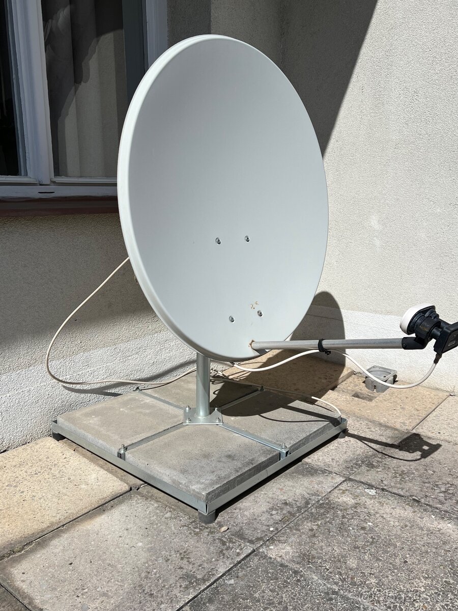 Satelitni parabola, konvertor, TechniStar prijmac