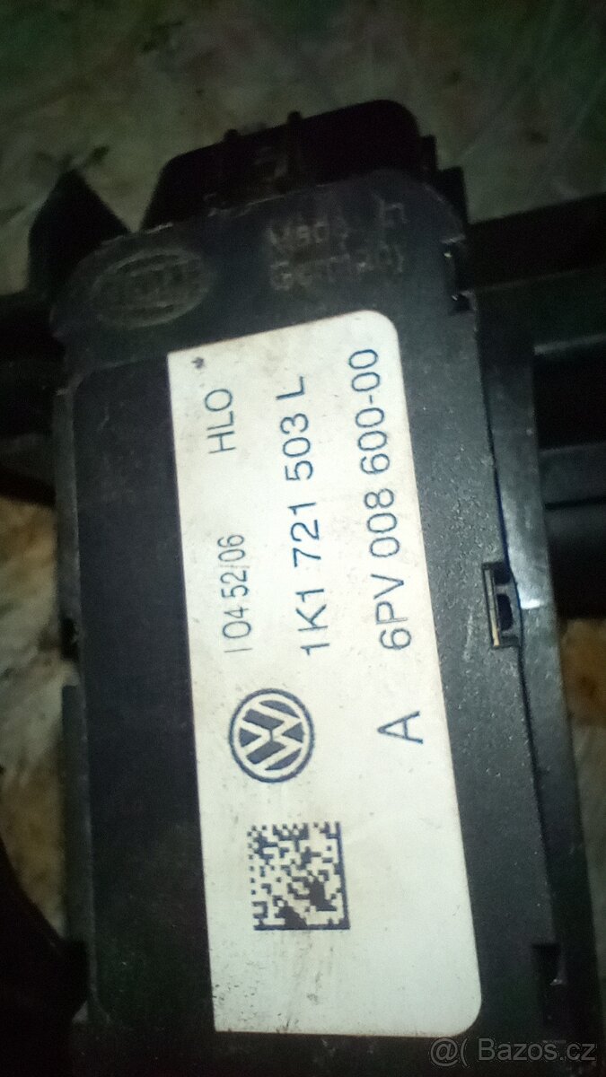 Plynový pedál VW Passat B6