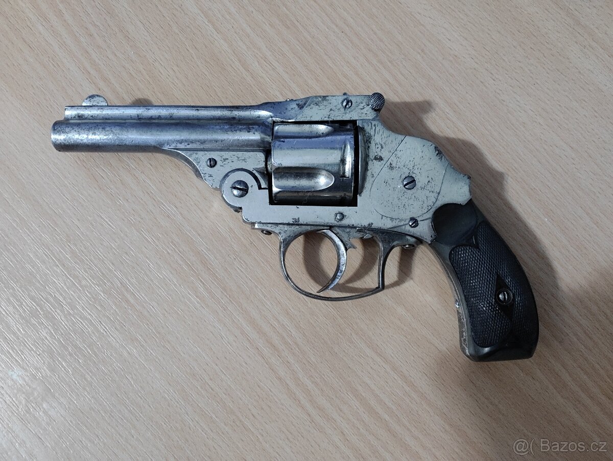 S&W 38