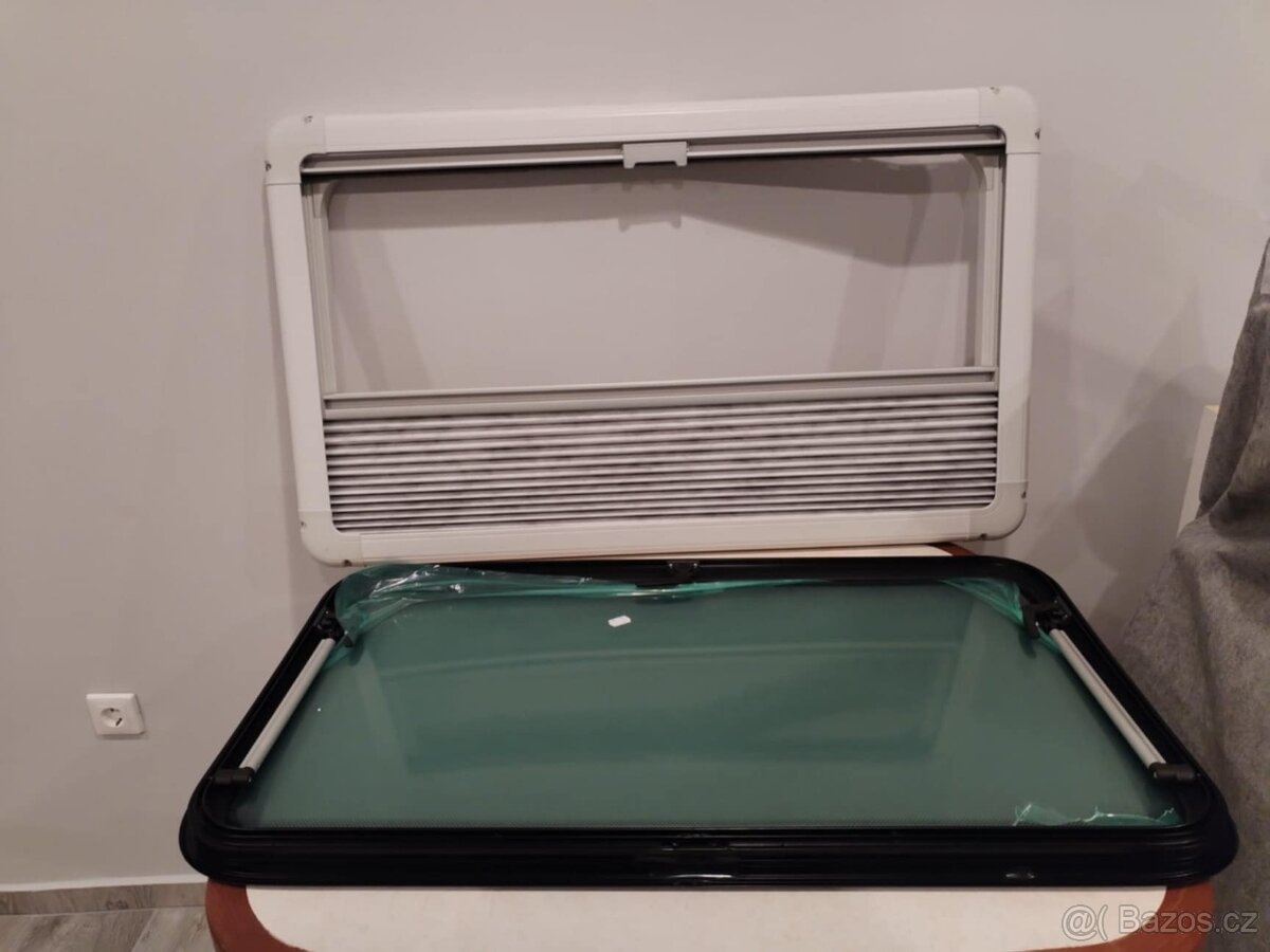 Bočni okna Dometic