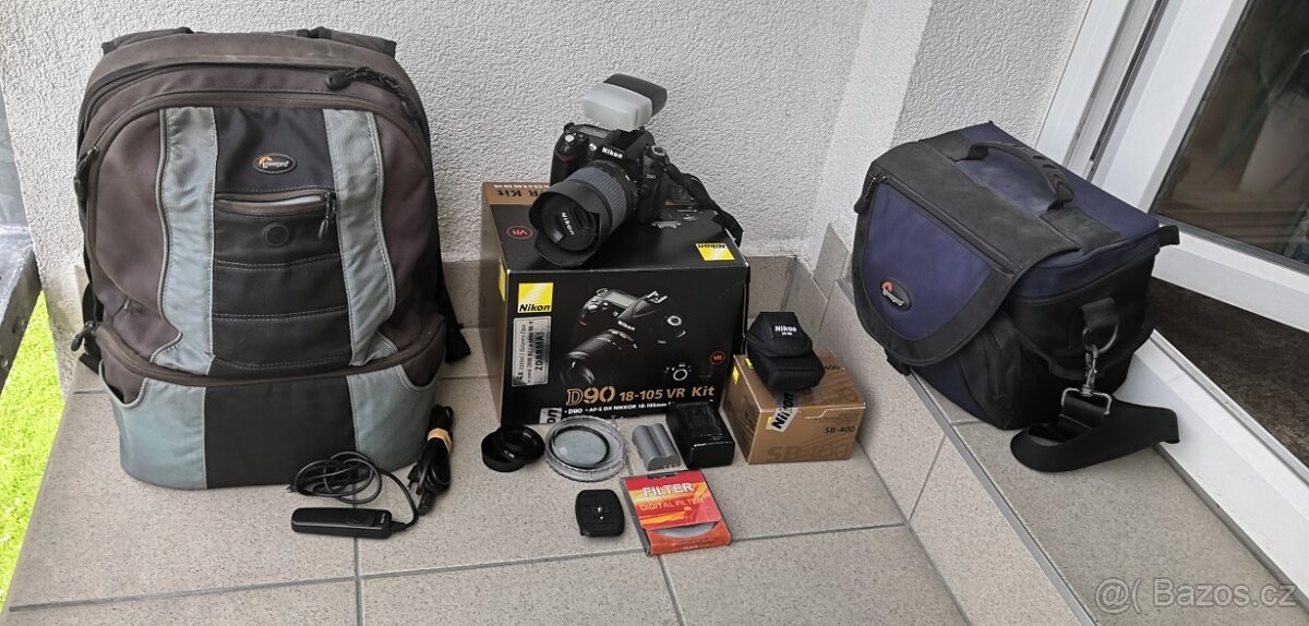Nikon D90 + výbava
