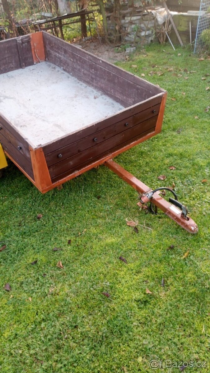 nákl.přívěs za os. auto