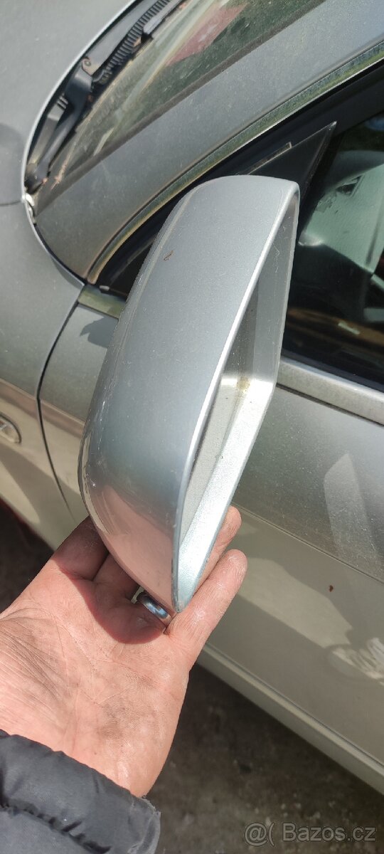 Prodám zrcátka Audi A4 b7