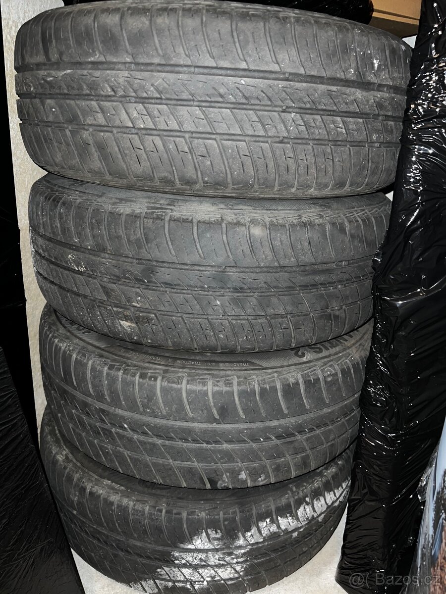 Barum brillantis 2 185/60 r14 82T