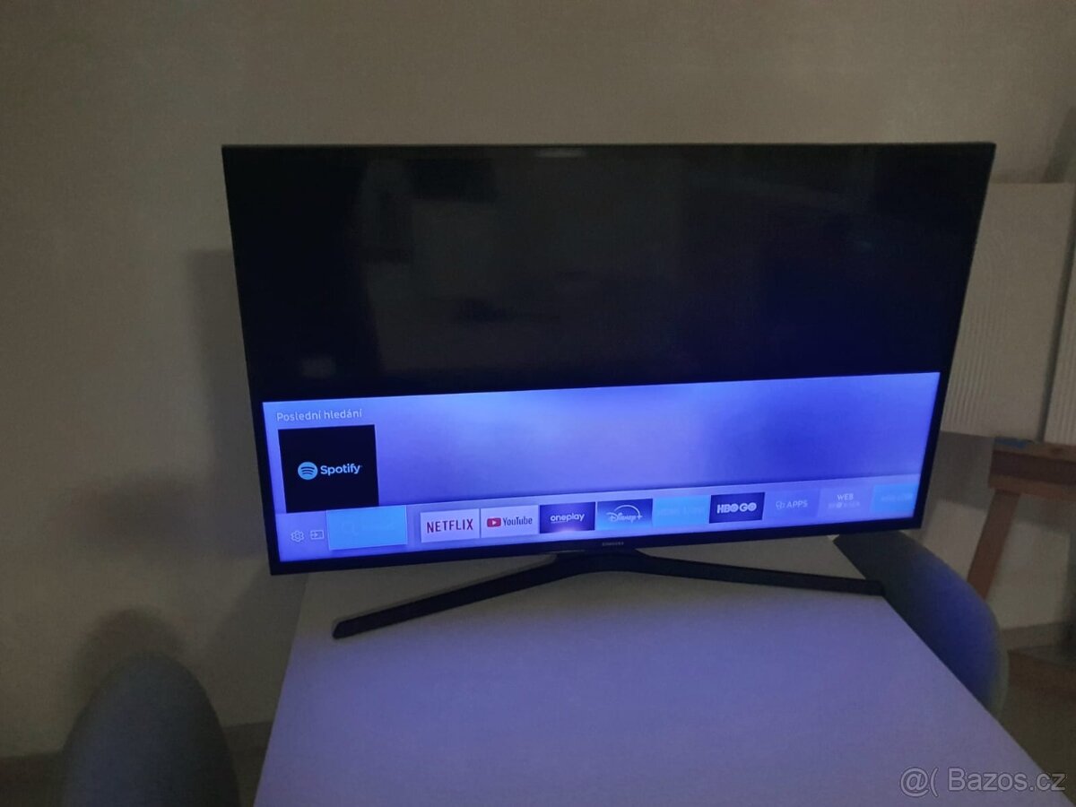 Samsung Smart TV 40"
