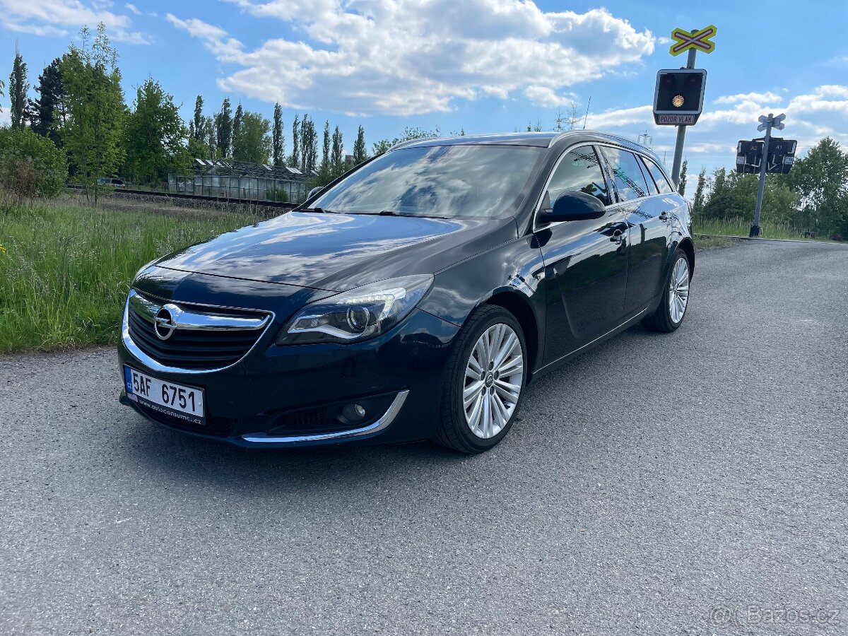 Opel Insignia 2.0 cdti, čr