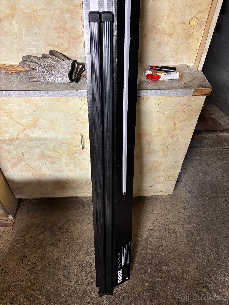 Příčníky Thule SquareBar 120 cm