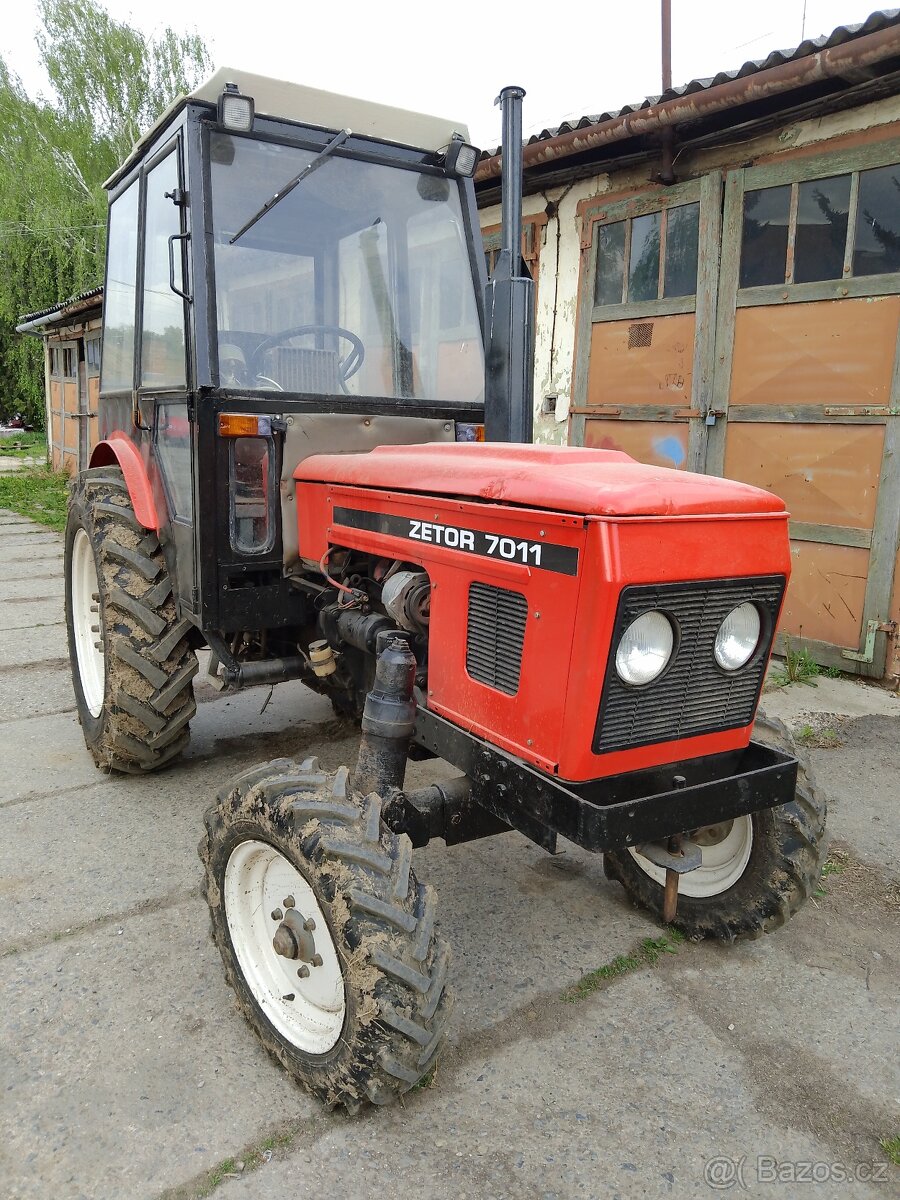 Prodám doklady Zetor 7011