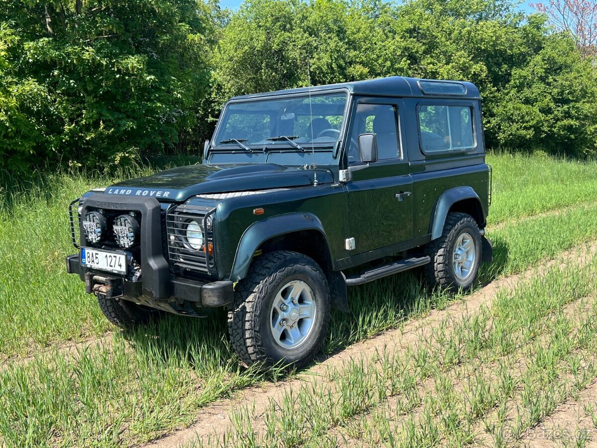 Land Rover Defender 90 SE