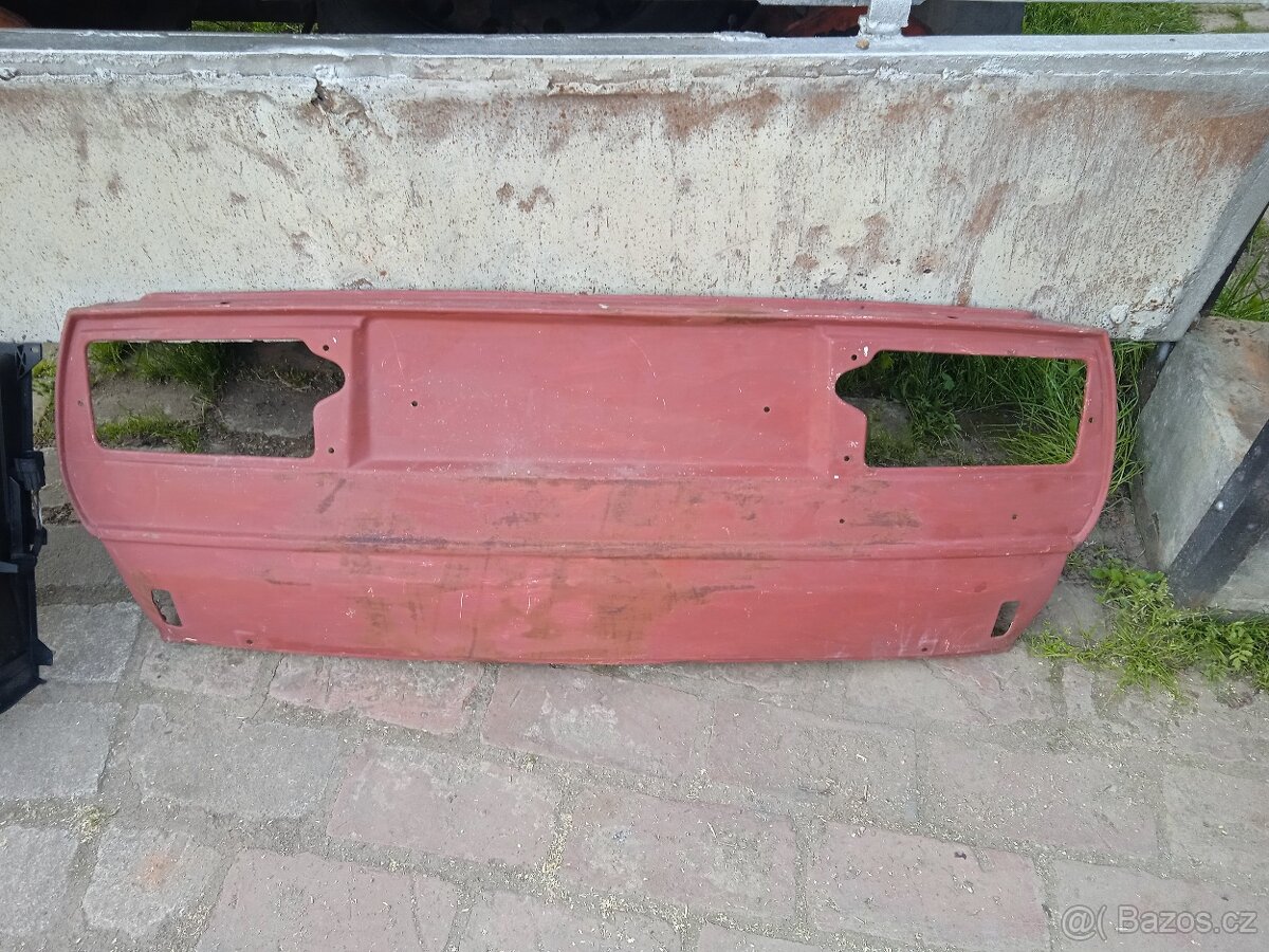 Zadní čelo škoda 105 120 125 130 135