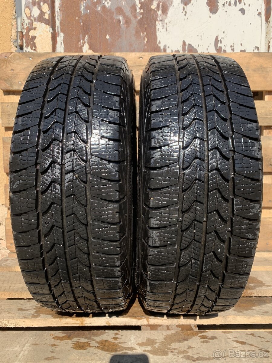 2ks 215/65/15C Good Year/2021/104-102T/zimní