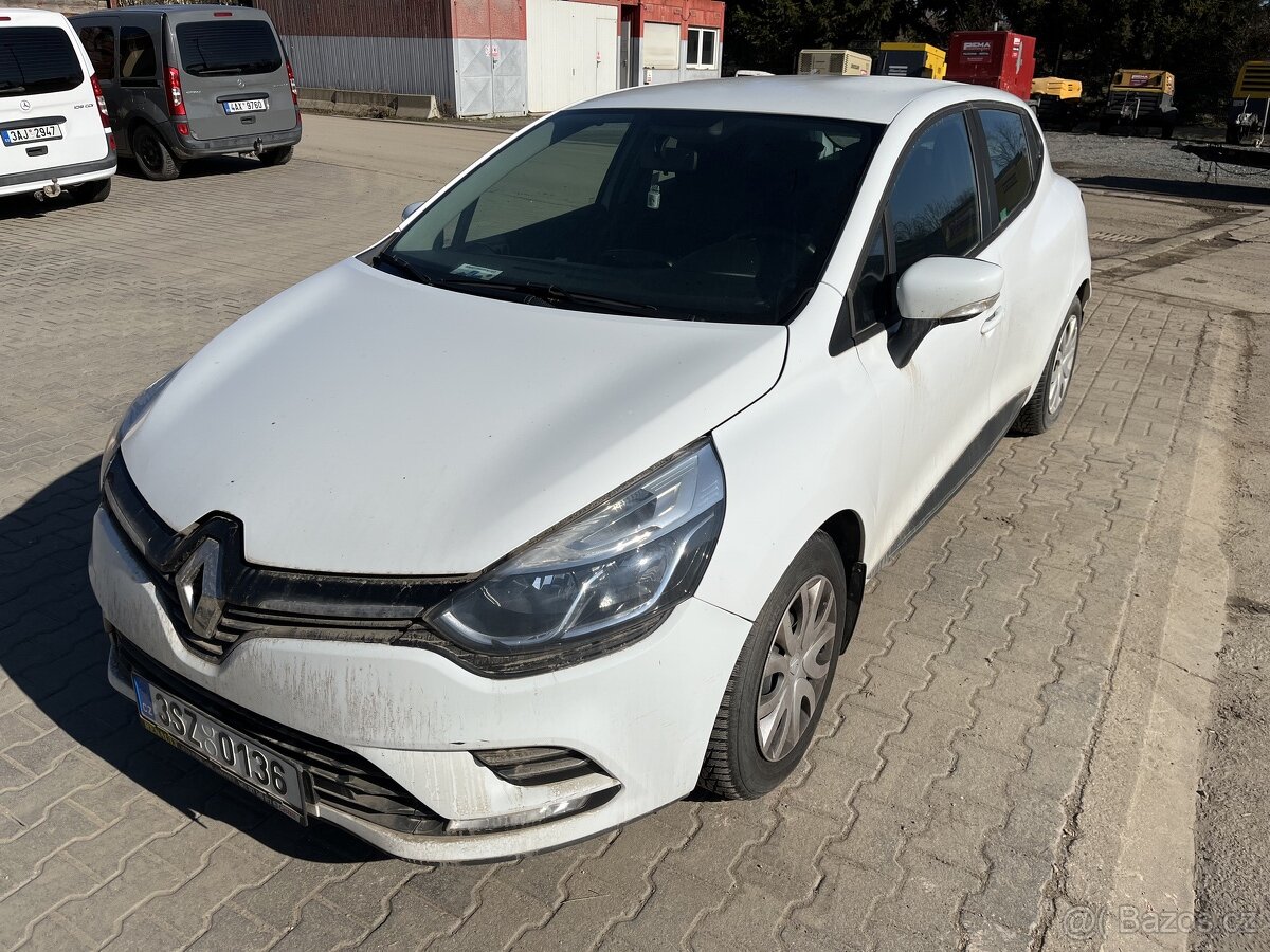 Renault Clio 1.2i rok 2017 najeto 43tis.km