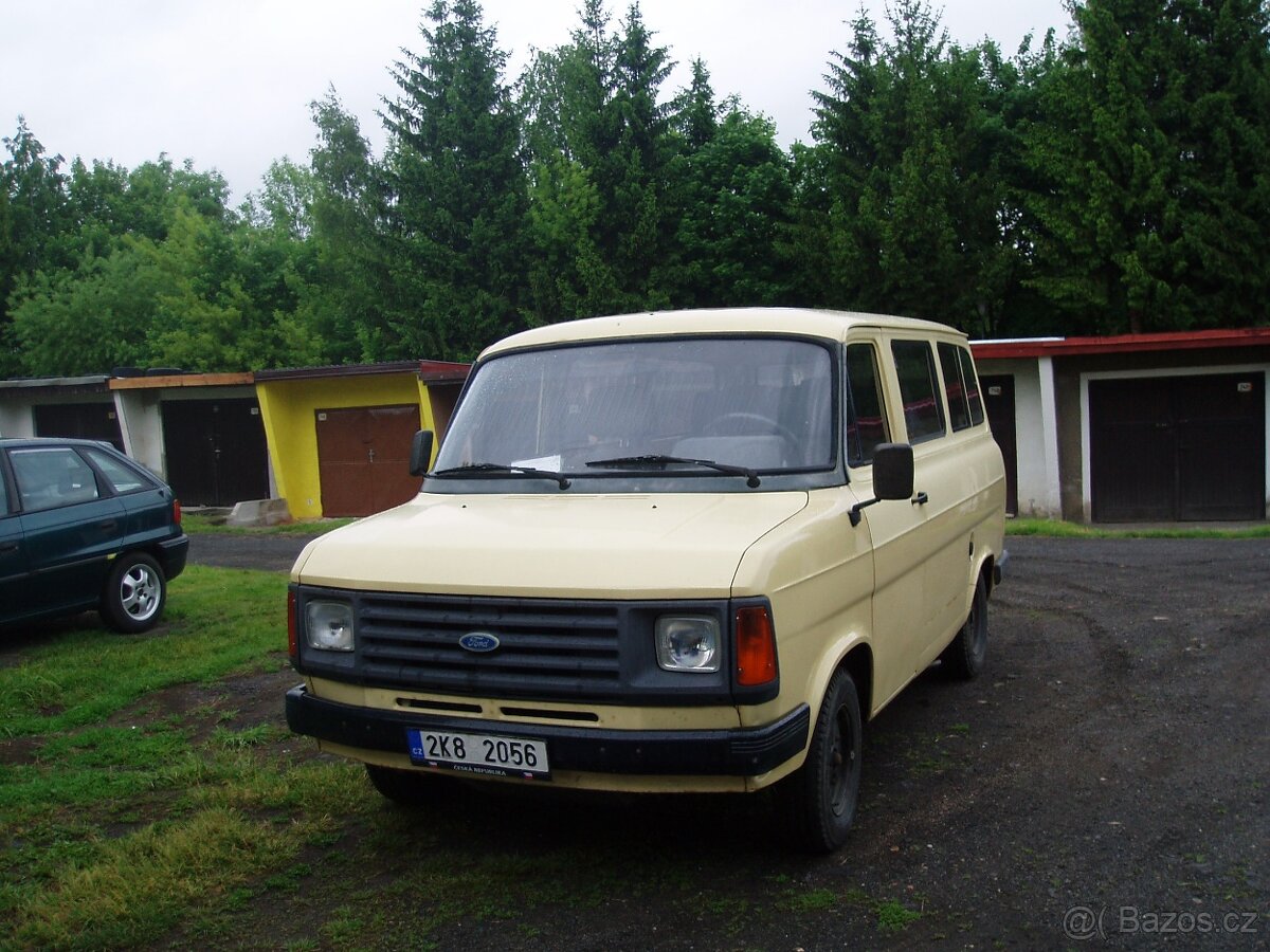 Ford transit MK2, Transit MKII " plasťák" 2,5D