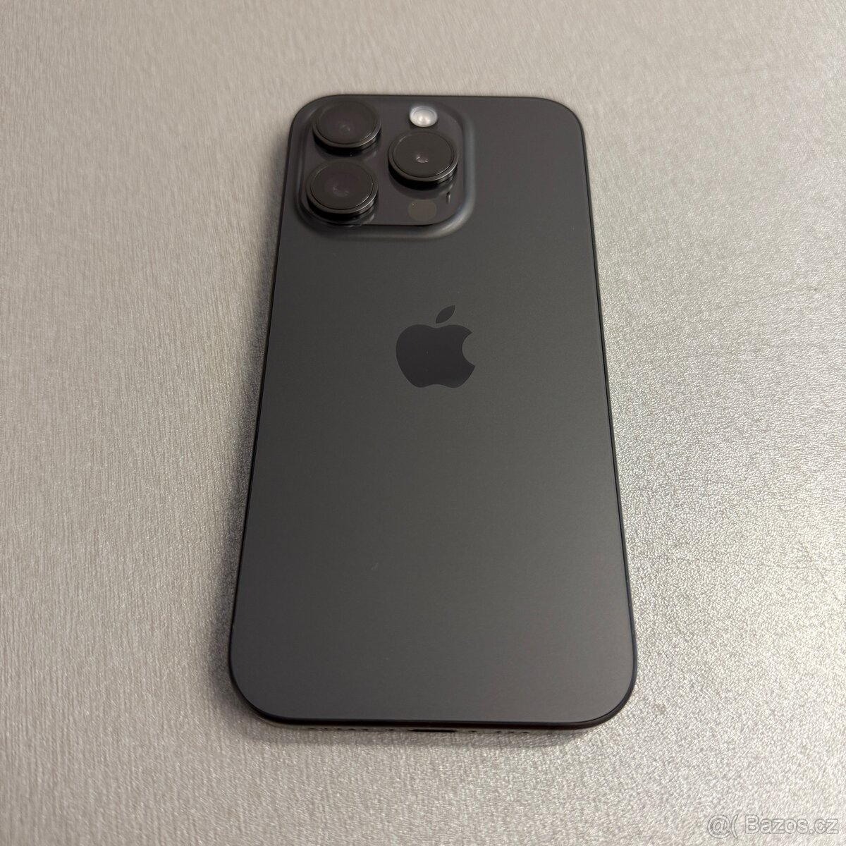 iPhone 15 Pro 256GB, 100% baterie, bez škrábance