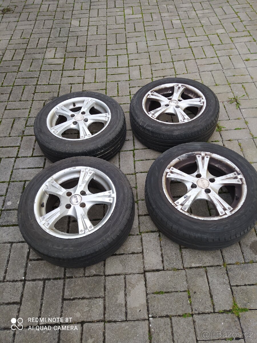 Alu kola 4x100 r15 a letní pneu 185/60 r15